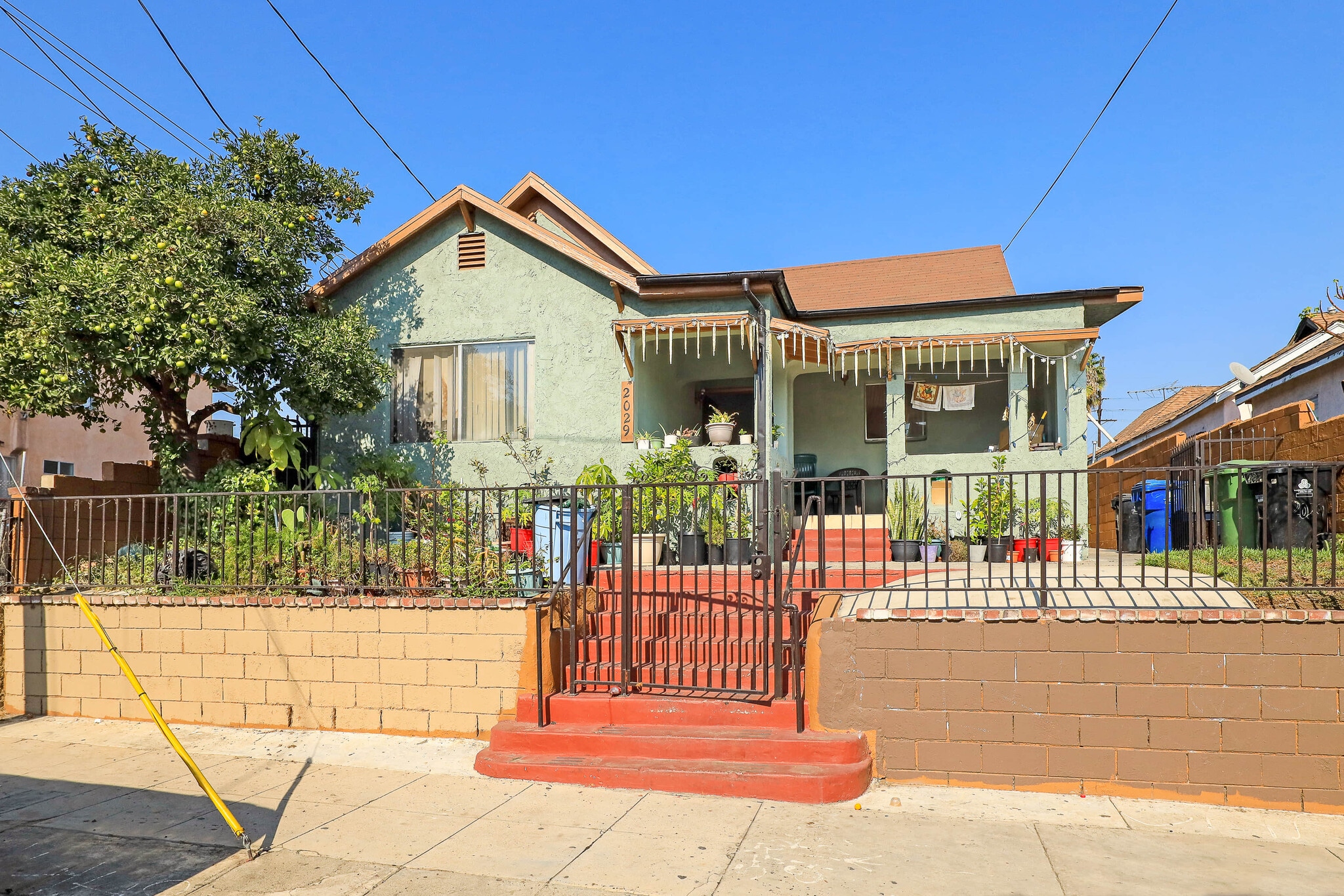 2029 New Jersey St, Los Angeles, CA for Sale
