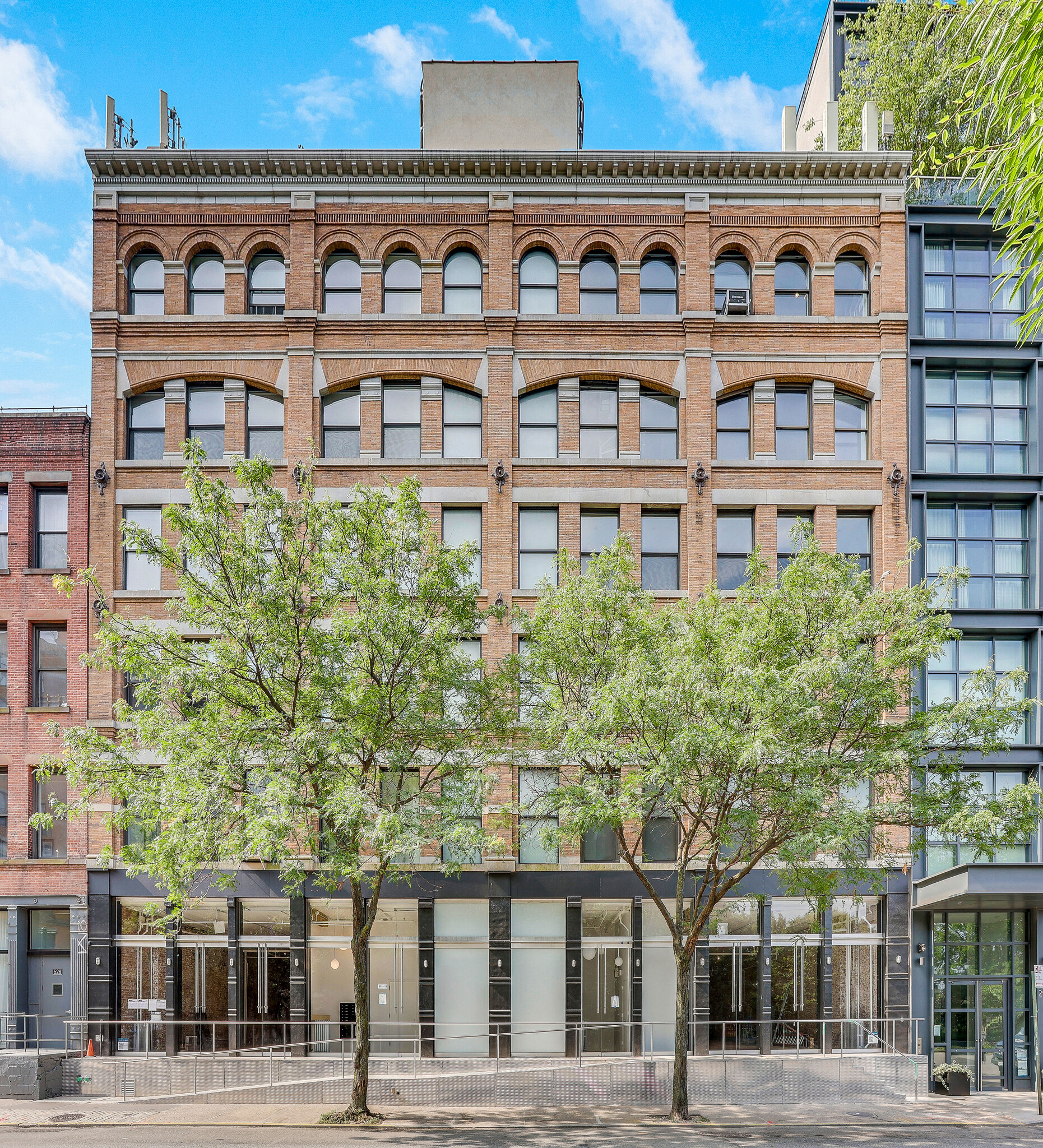 530 Canal St, New York, NY for Rent