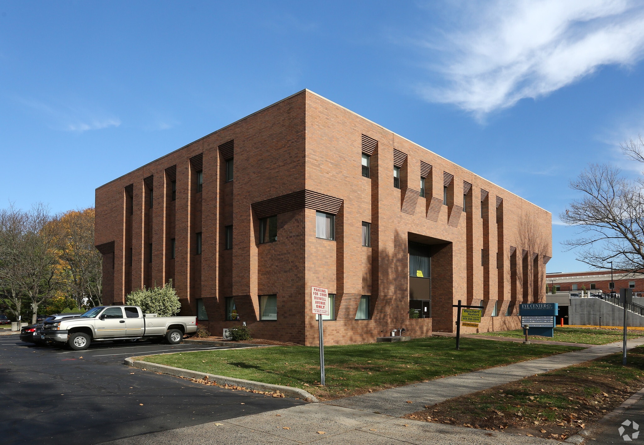 2880 Old Dixwell Ave Hamden, CT 06518 Office Property for Lease on