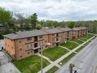 Kansas City, MO Apartments - 7000 Cleveland Ave