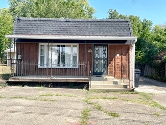 Peoria Heights, IL Office - 4010 N Boulevard Ave