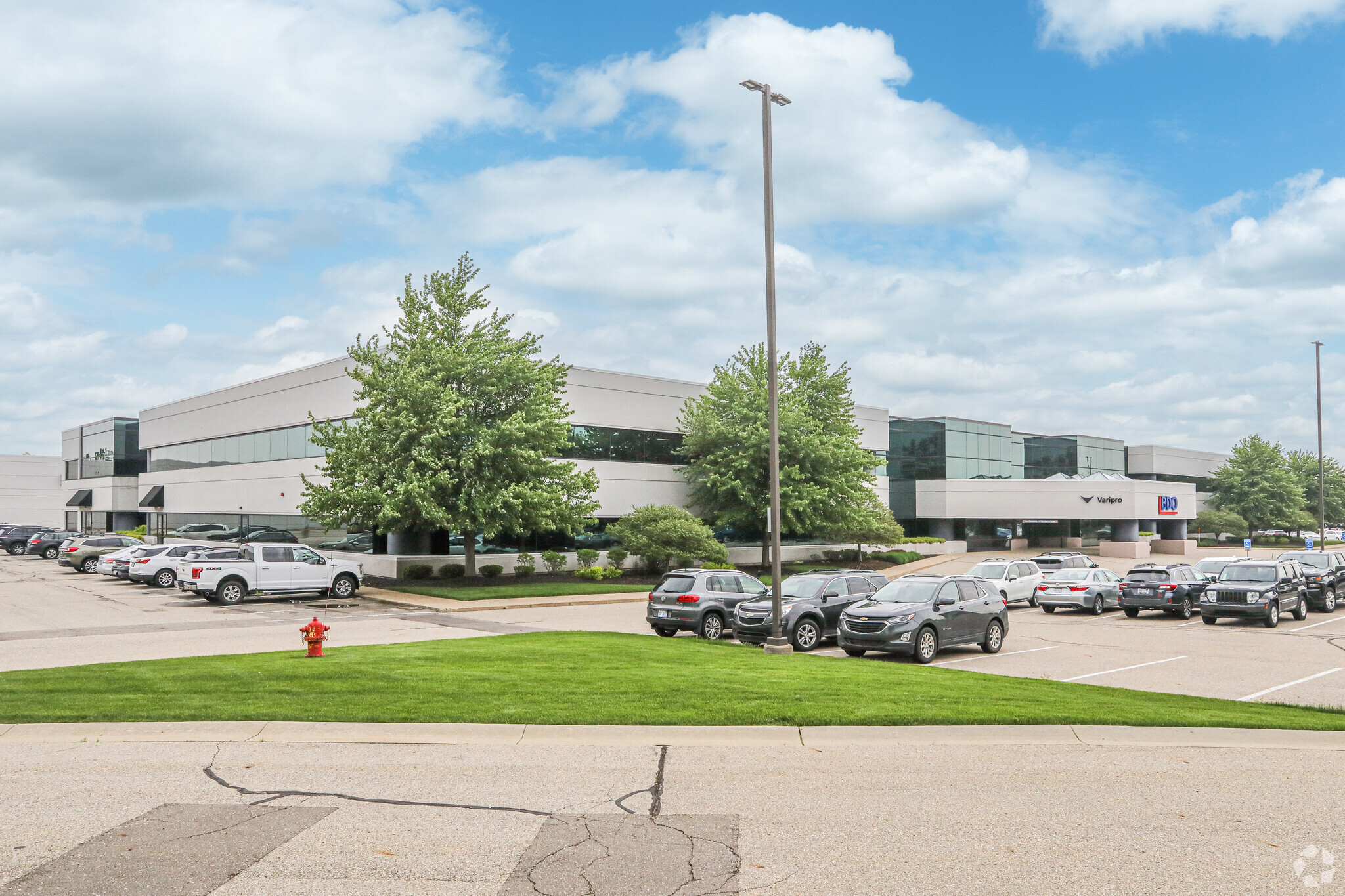 5300 Patterson Ave SE, Grand Rapids, MI for Rent