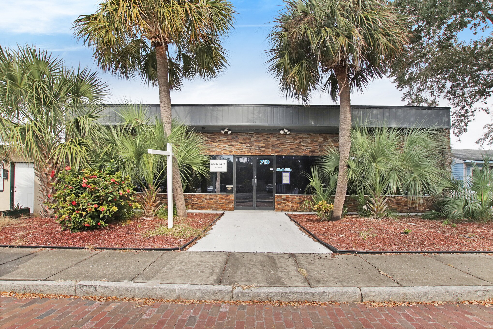710 1st Ave SW, Largo, FL for Rent