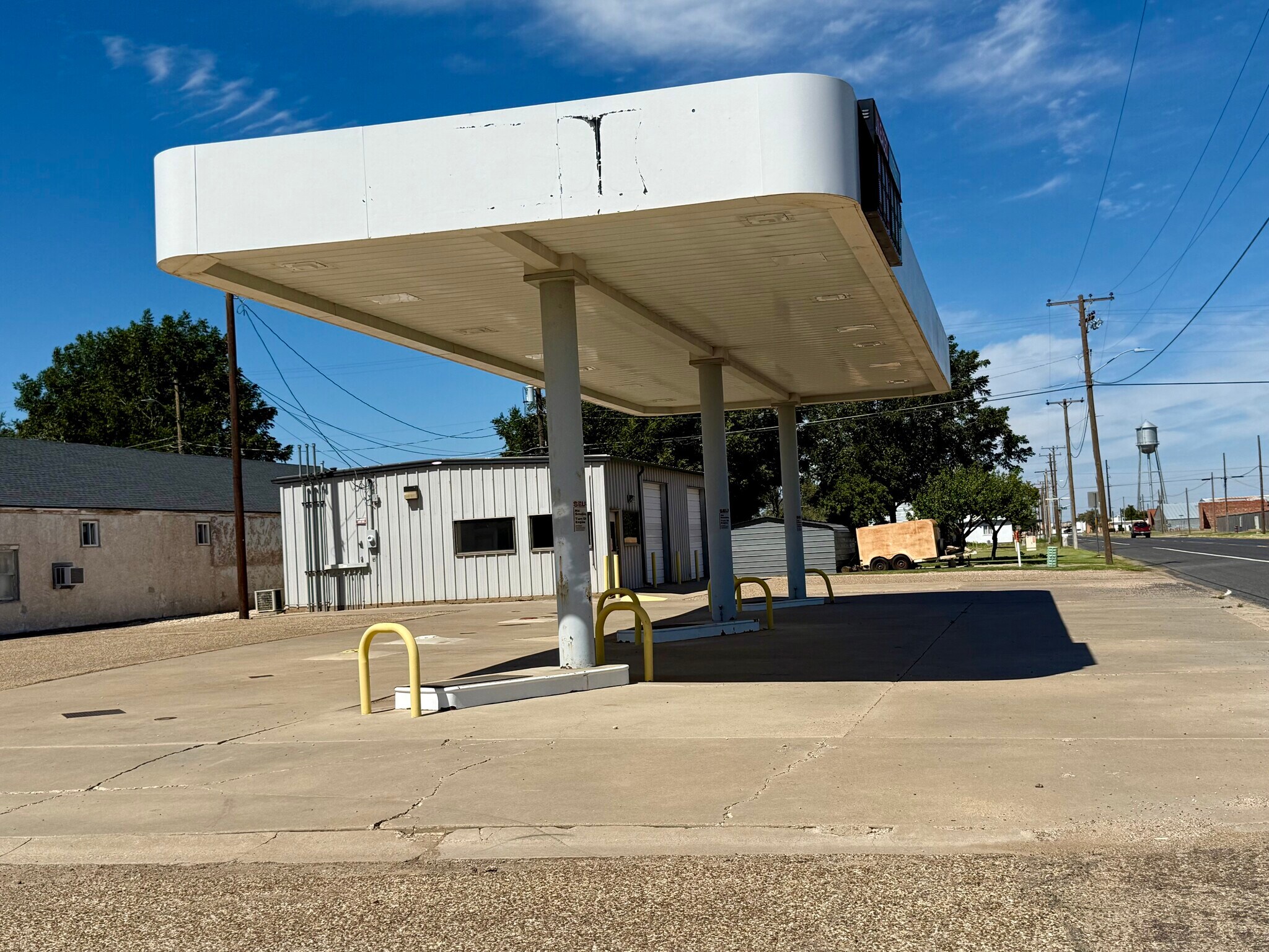305 N 9th St, Slaton, TX for Sale