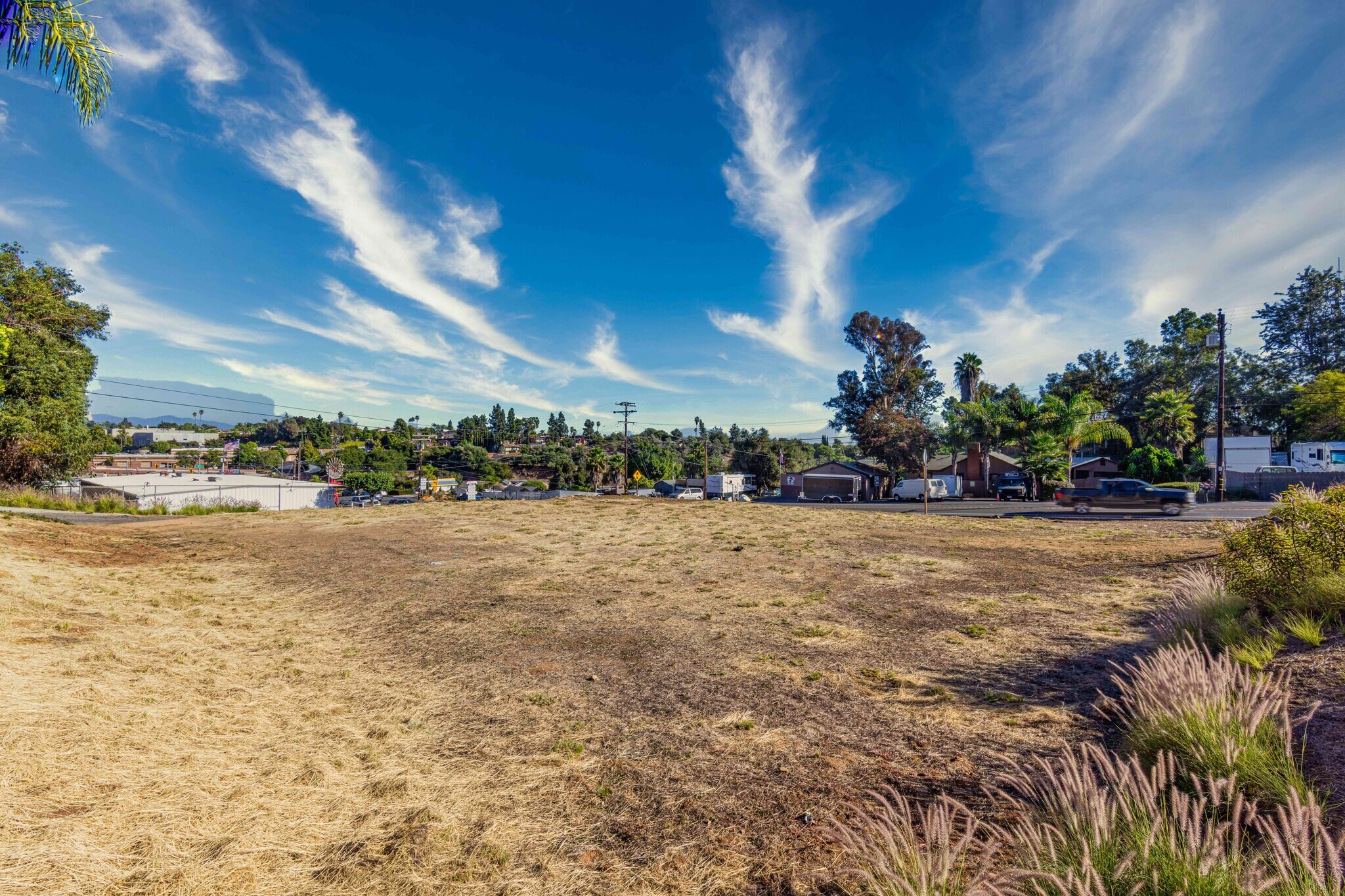 632 E Mission Rd, Fallbrook, CA for Sale
