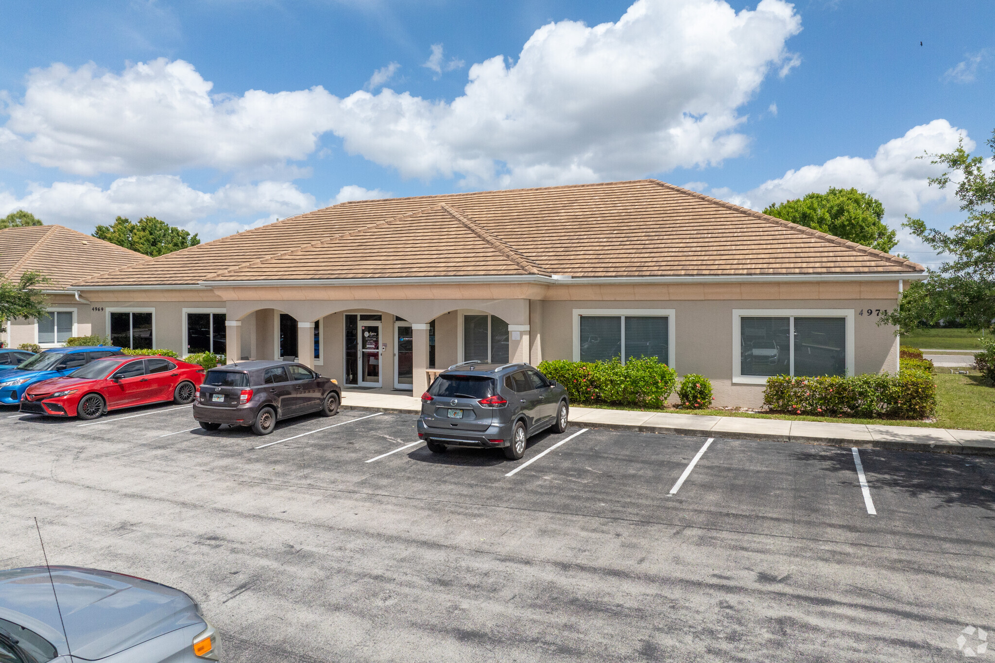 4969-4971 Royal Gulf Cir, Fort Myers, FL for Sale