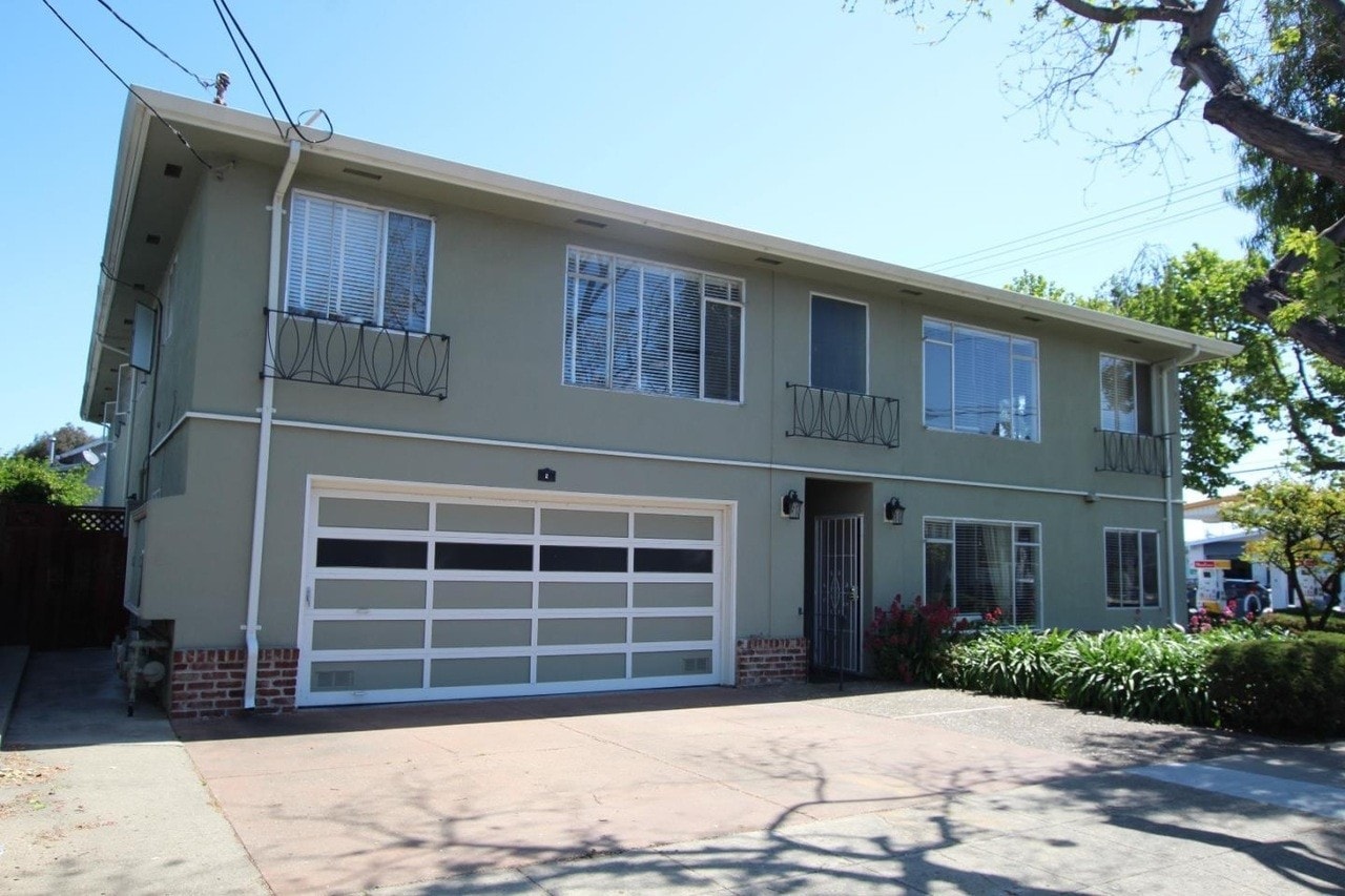2 Arundel Rd, Burlingame, CA for Sale