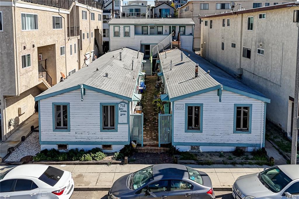 712 Manhattan Ave, Hermosa Beach, CA for Sale