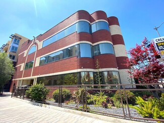 Los Angeles, CA Office - 724 E 1st St