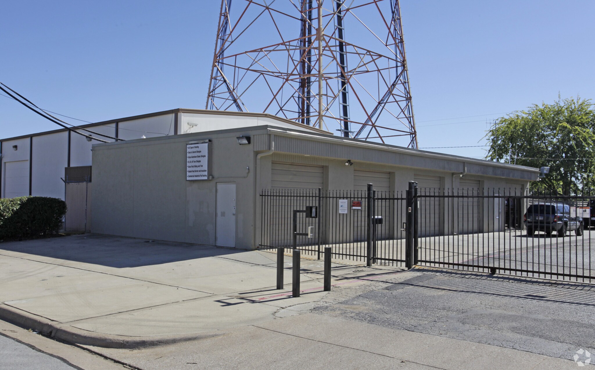 512 W Prairie St, Arlington, TX for Rent