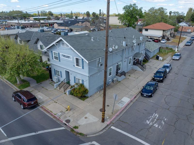 391 E Olive Ave, Turlock, CA for Sale