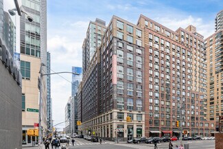 New York, NY Retail - 33 West End Ave New York, NY Retail - 33 West End Ave