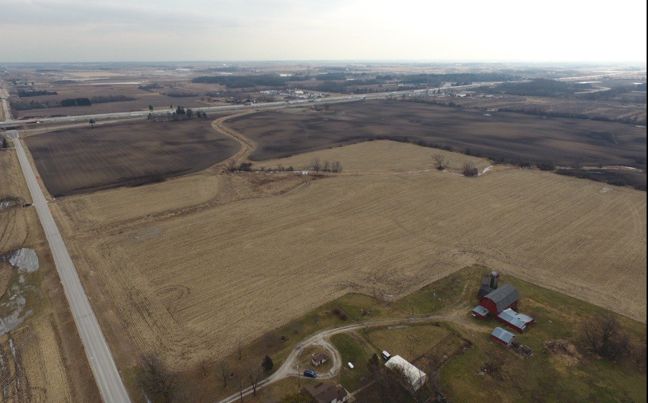 14305 Braun Rd, Sturtevant, WI for Sale