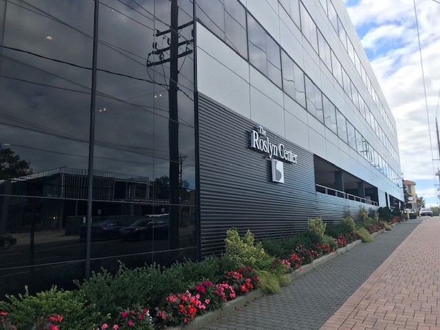 1044 Northern Blvd, Roslyn, NY for Rent