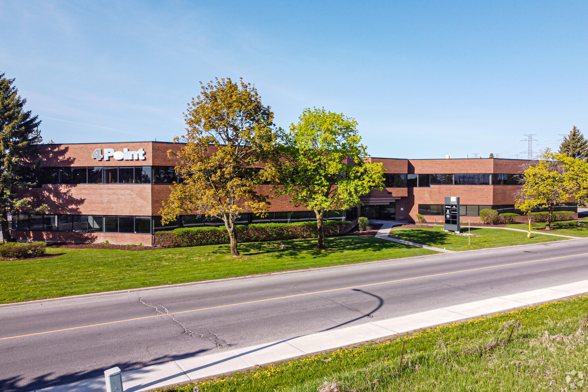 106 Colonnade Rd, Ottawa, ON for Rent