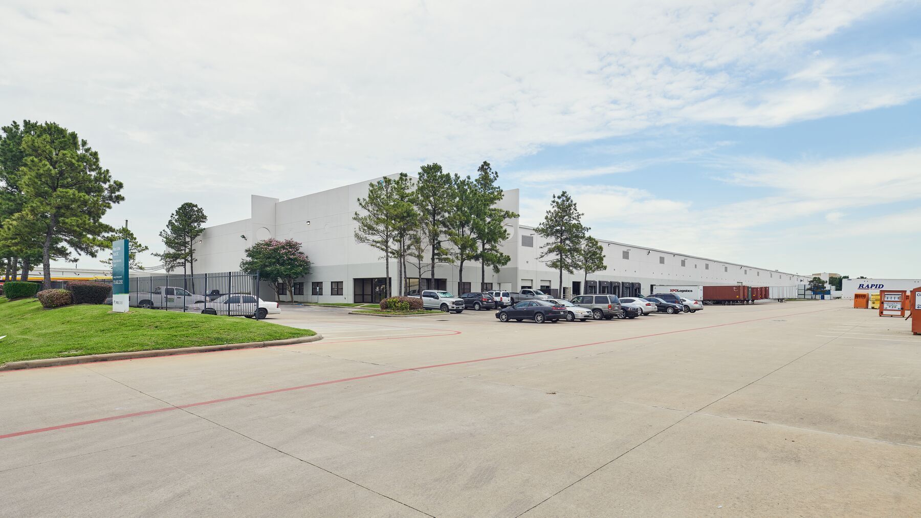 10735 W Little York Rd, Houston, TX for Rent