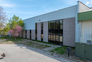 Lawrence, KS Flex - 800-810 E 10th St