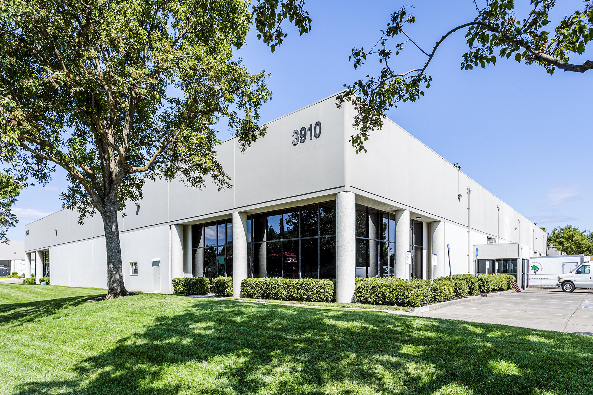 3910-3920 Seaport Blvd, West Sacramento, CA for Rent