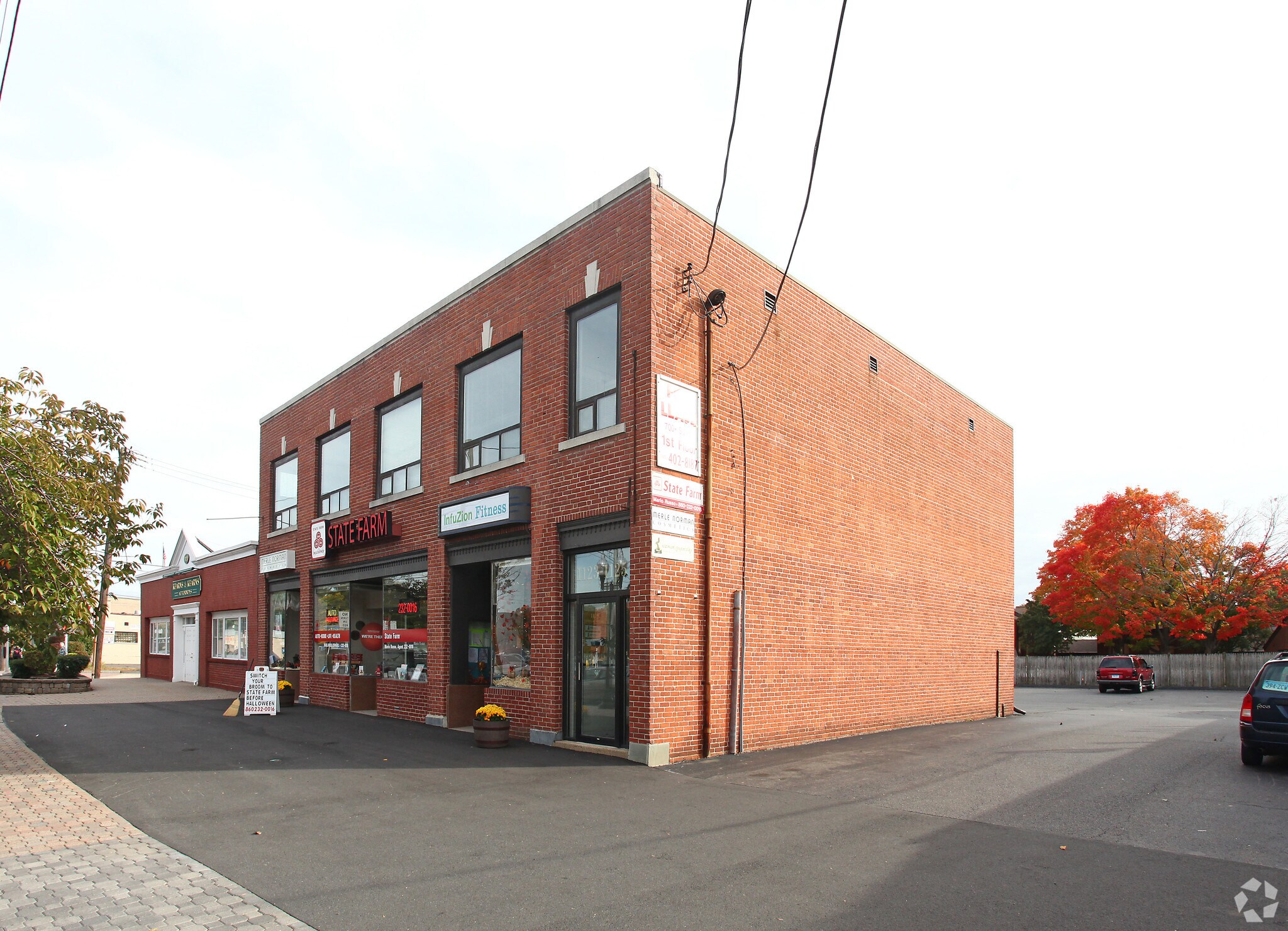 1123-1125 New Britain Ave, West Hartford, CT for Rent