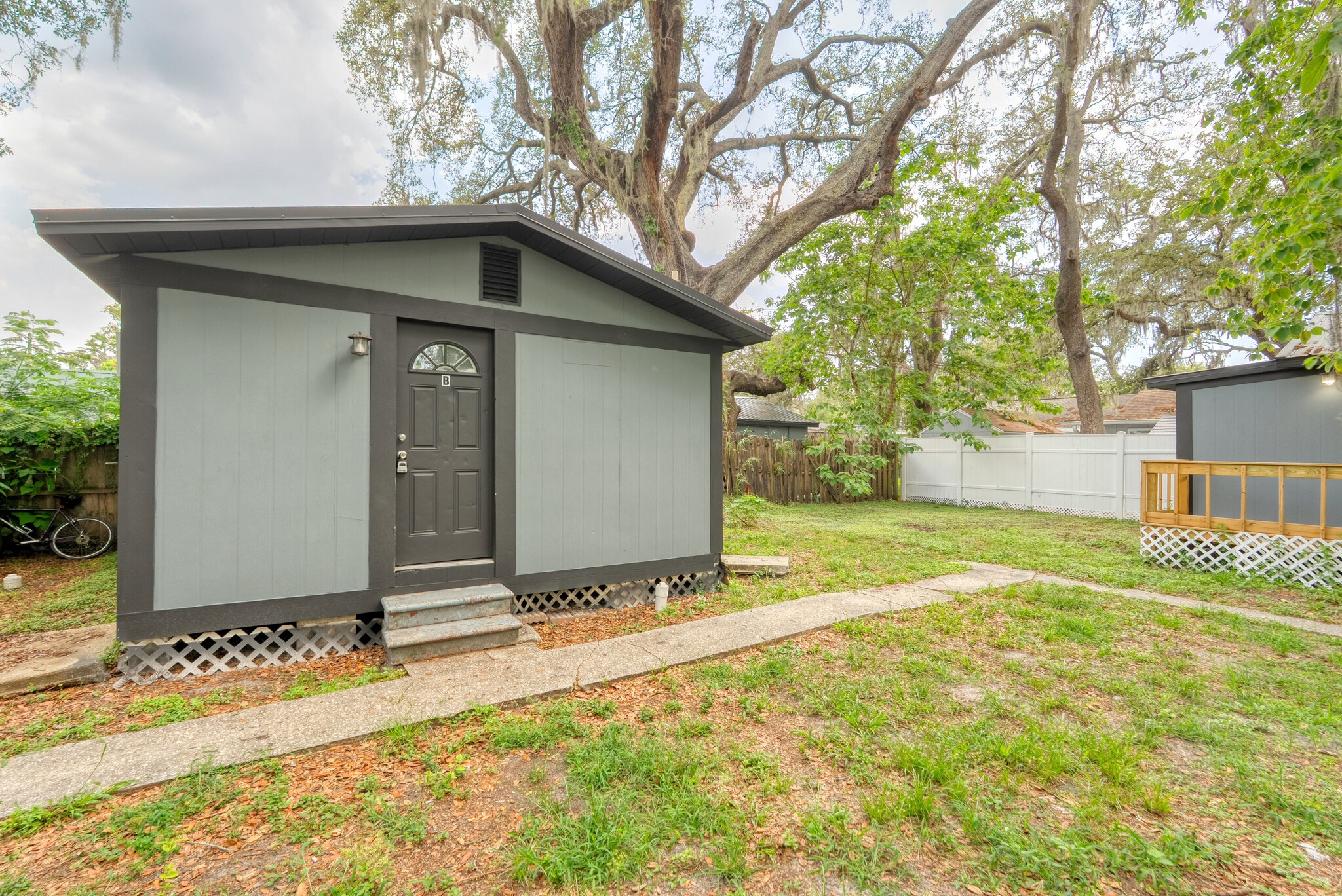 8912 N Ashley St, Tampa, FL for Sale