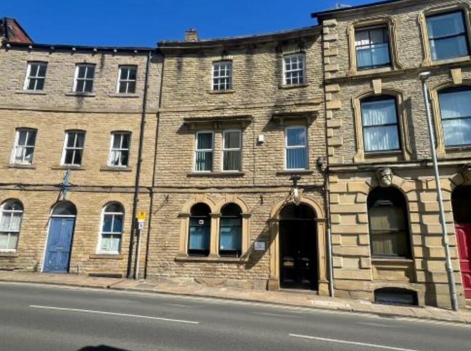 5 Wellington St, Dewsbury, WYK for Sale