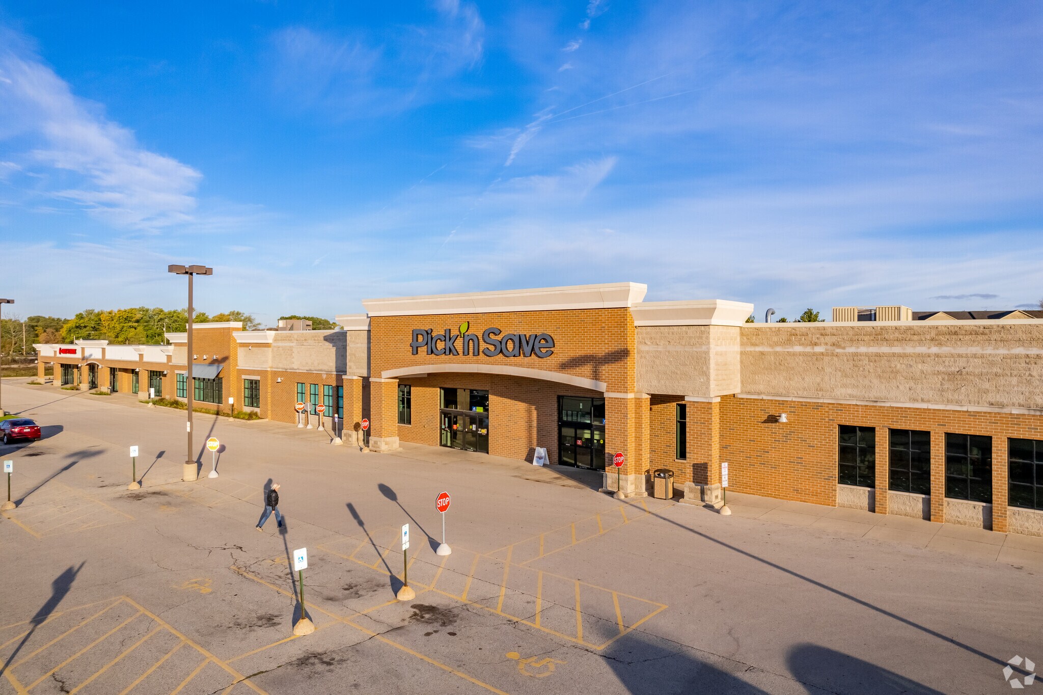 2320-2400 W Ryan Rd, Oak Creek, WI for Rent