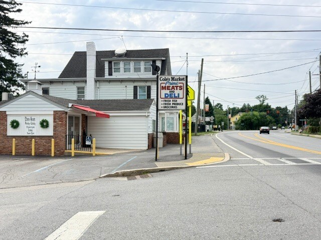 2147 Albany Post Rd, Montrose, NY for Sale