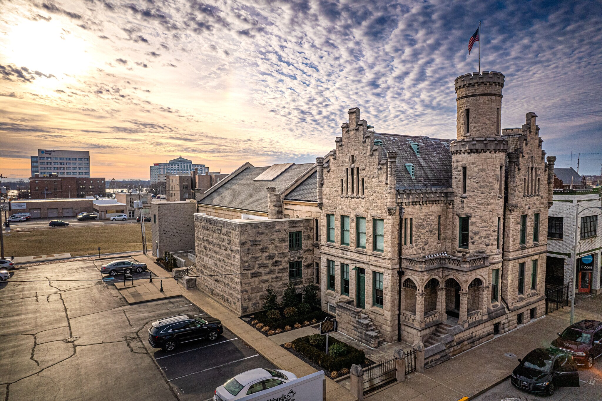 202-208 NW 4th St, Evansville, IN for Sale
