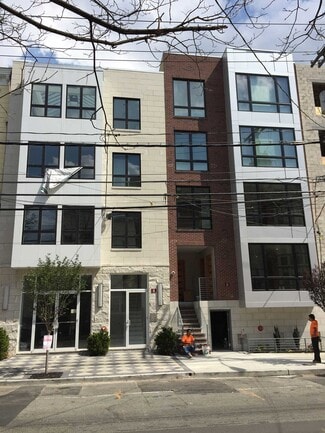 Hoboken, NJ Health Club - 411 Jefferson St