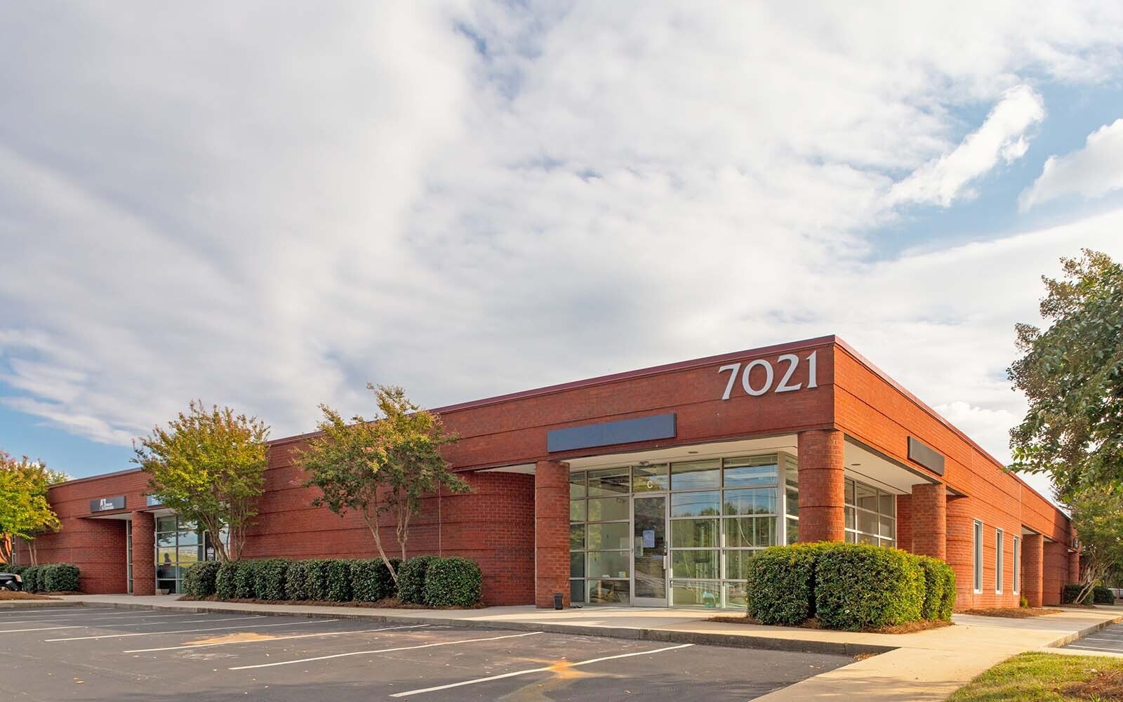 7021 Albert Pick Rd, Greensboro, NC for Rent