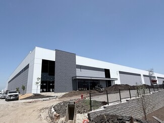 Des Plaines, IL Industrial - 424 Howard Ave