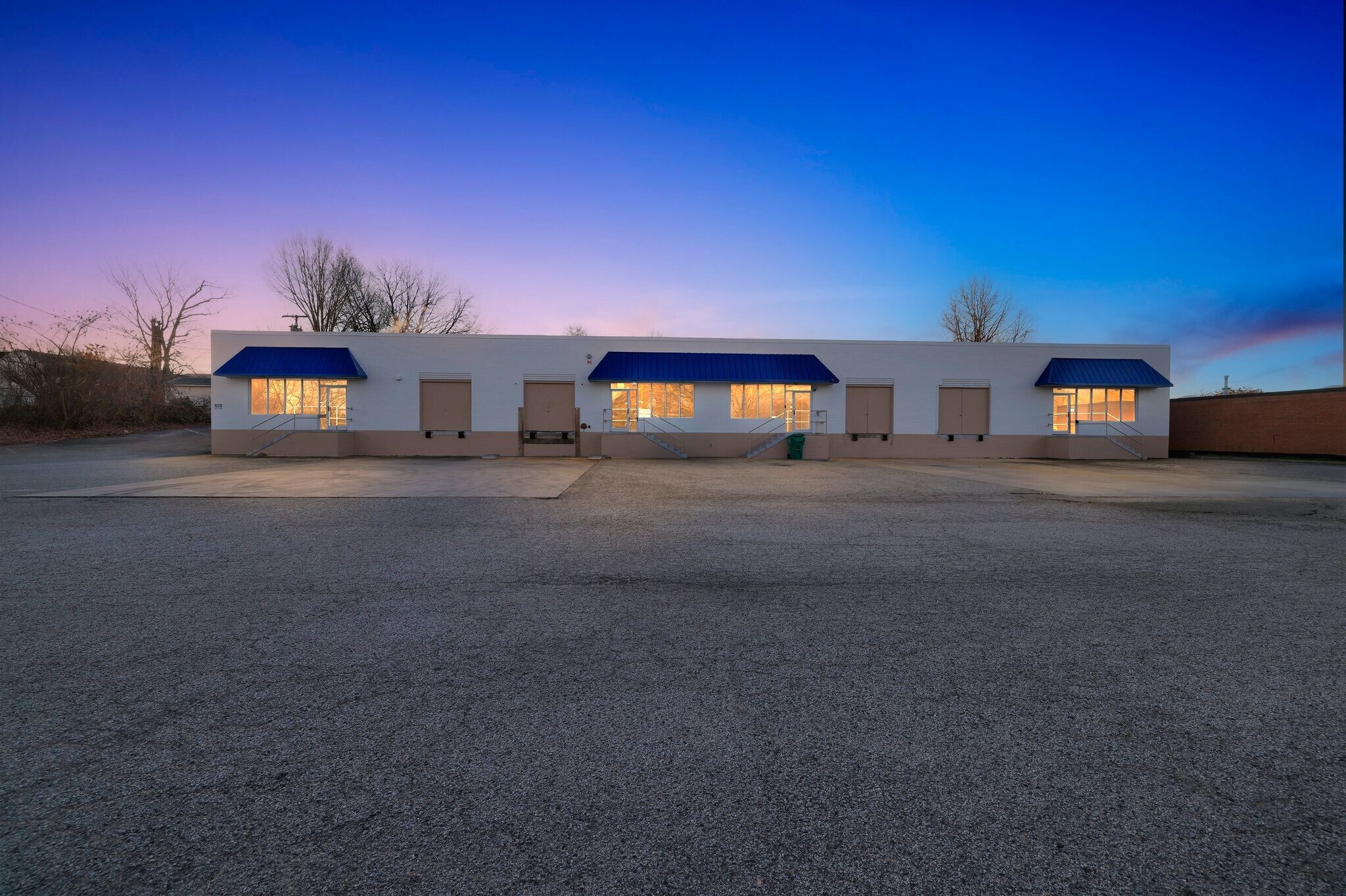 1207 Textile Pl, High Point, NC for Rent