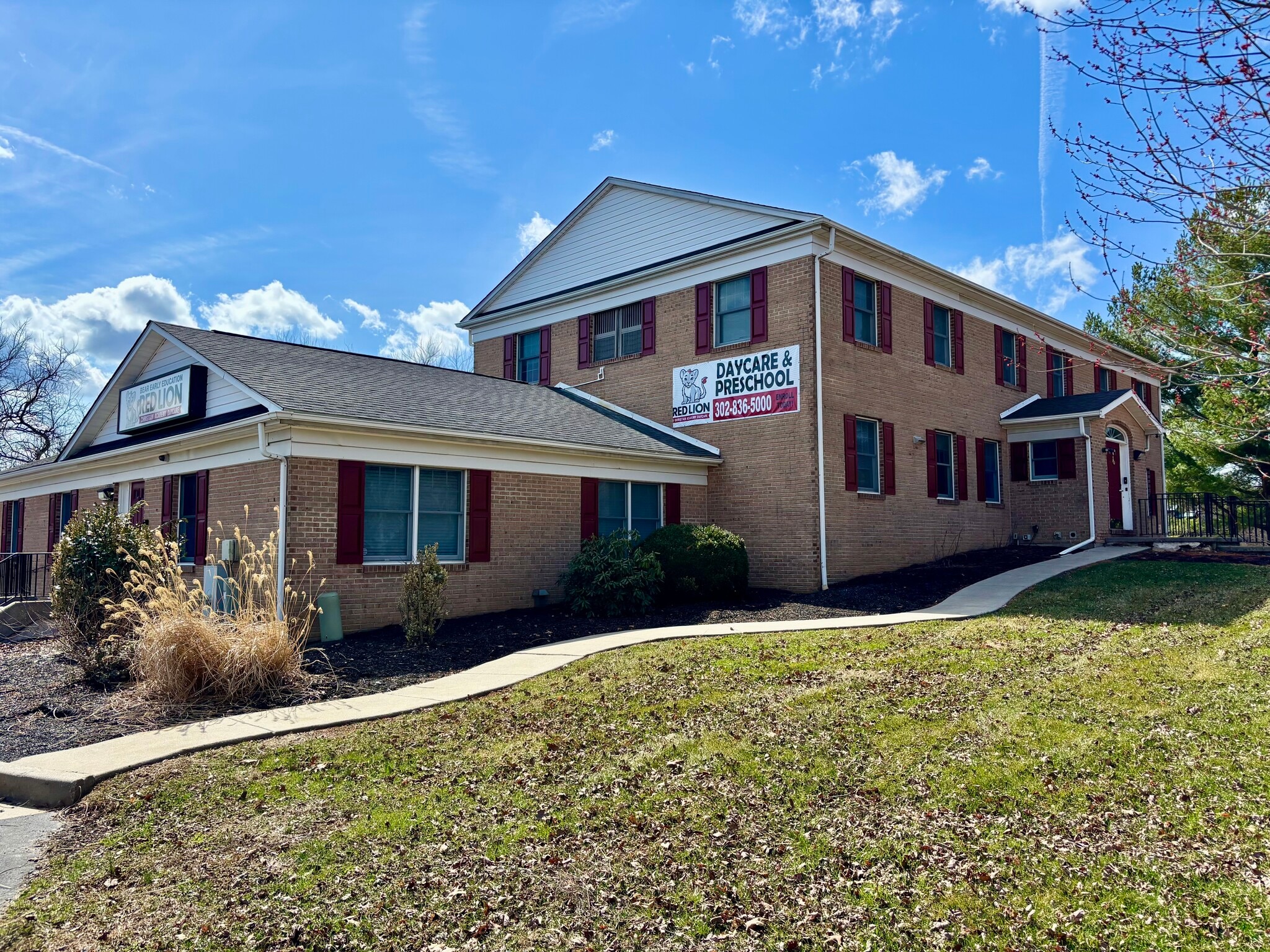 2884 Summit Bridge Rd, Bear, DE for Sale