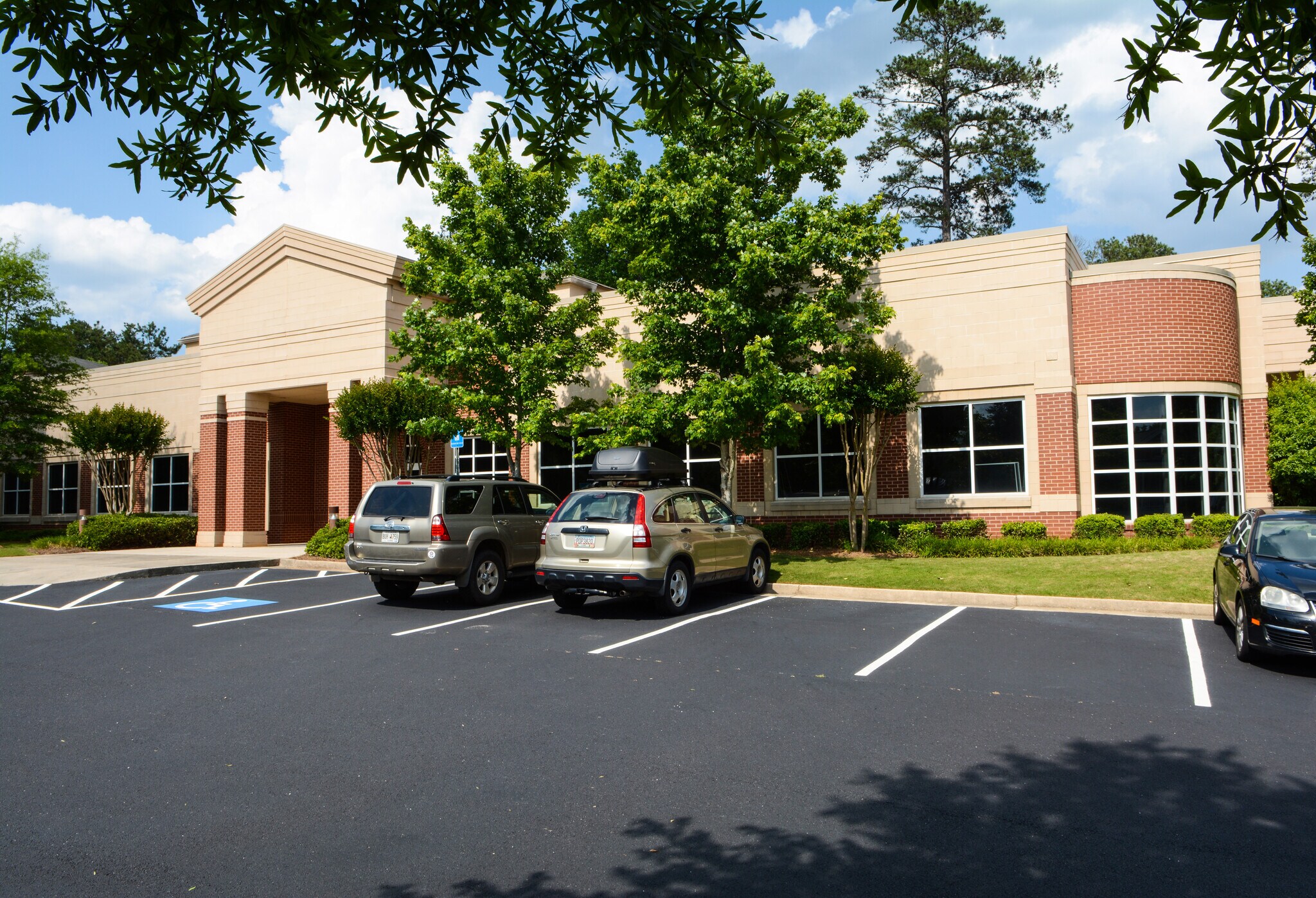 105 Westpark Dr, Athens, GA for Rent