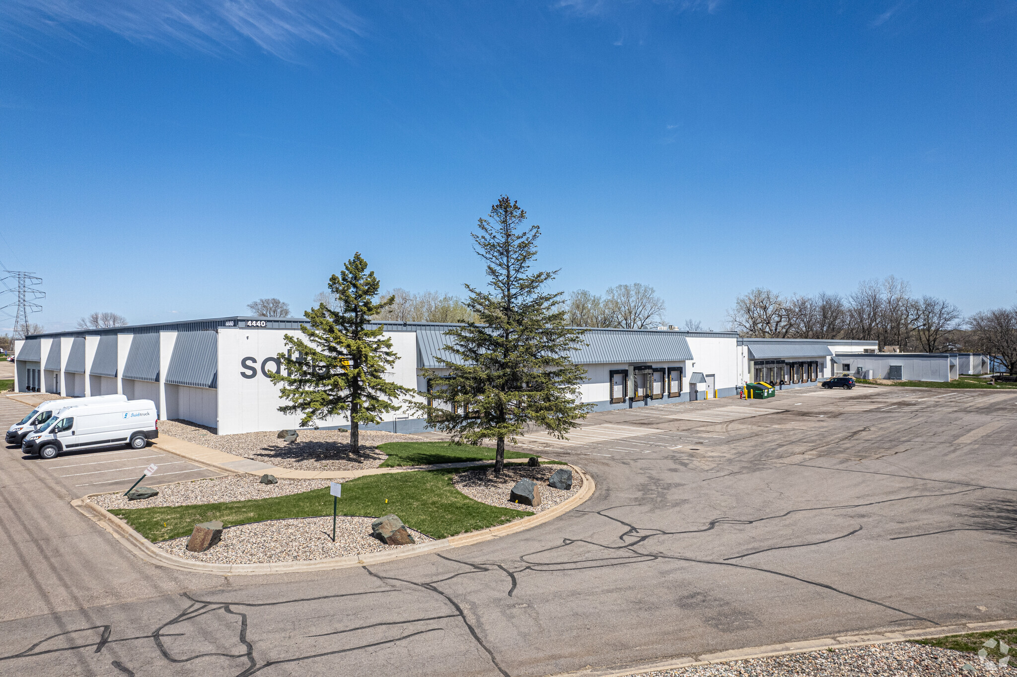 4440 W Round Lake Rd, Arden Hills, MN for Rent