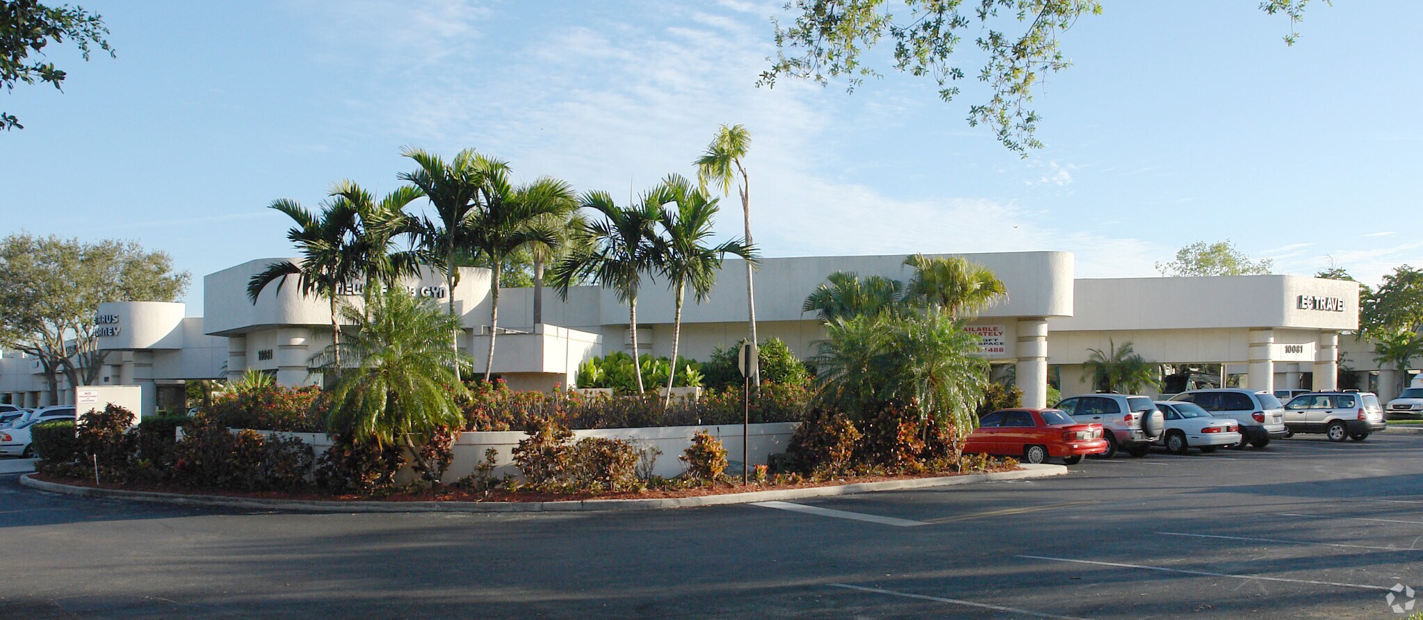 10081 Pines Blvd Pembroke Pines, FL 33024 Office Property for Lease
