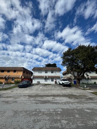 Fort Lauderdale, FL Apartments - 1741 SW 40th Ter