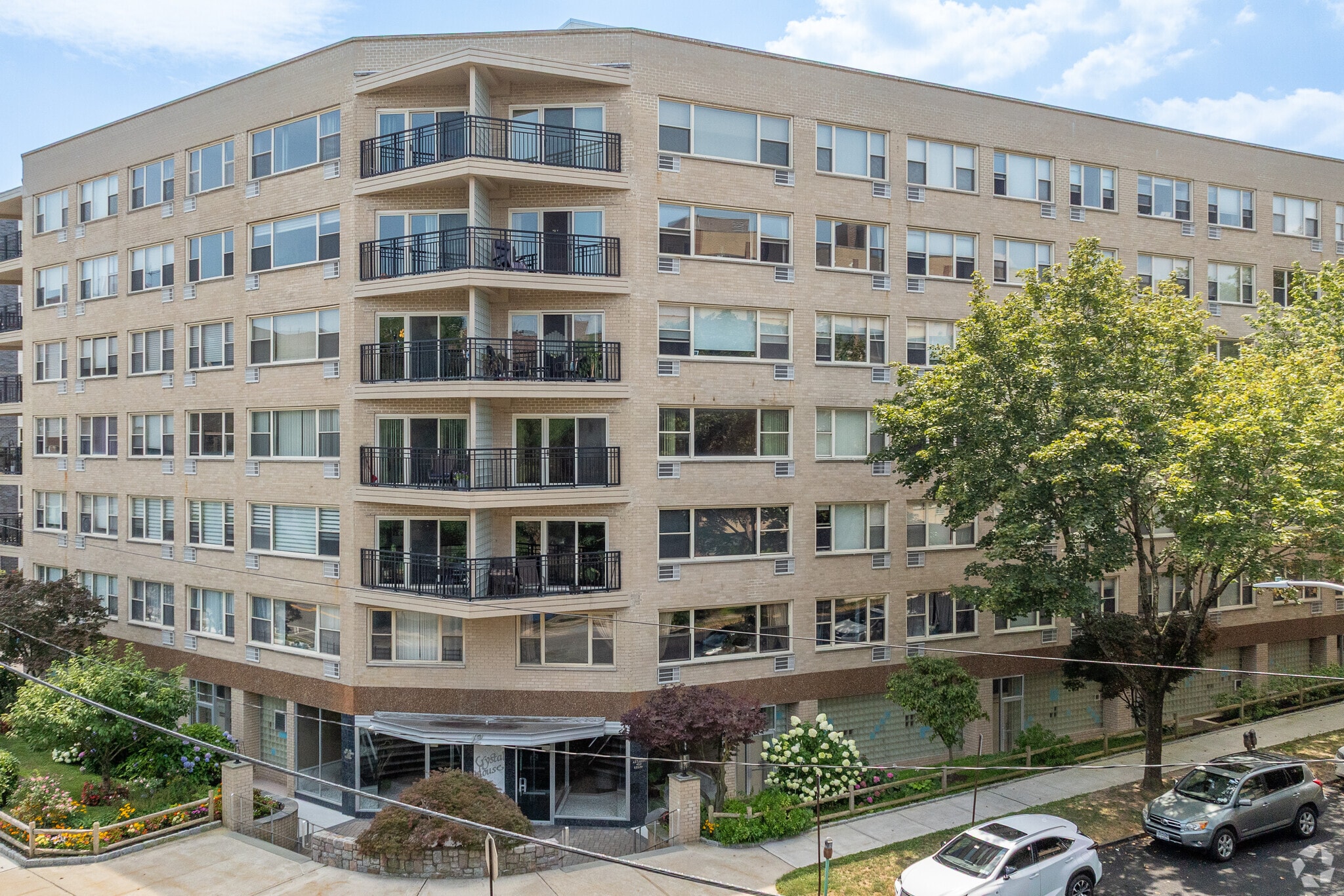 12 Old Mamaroneck Rd, White Plains, NY for Rent