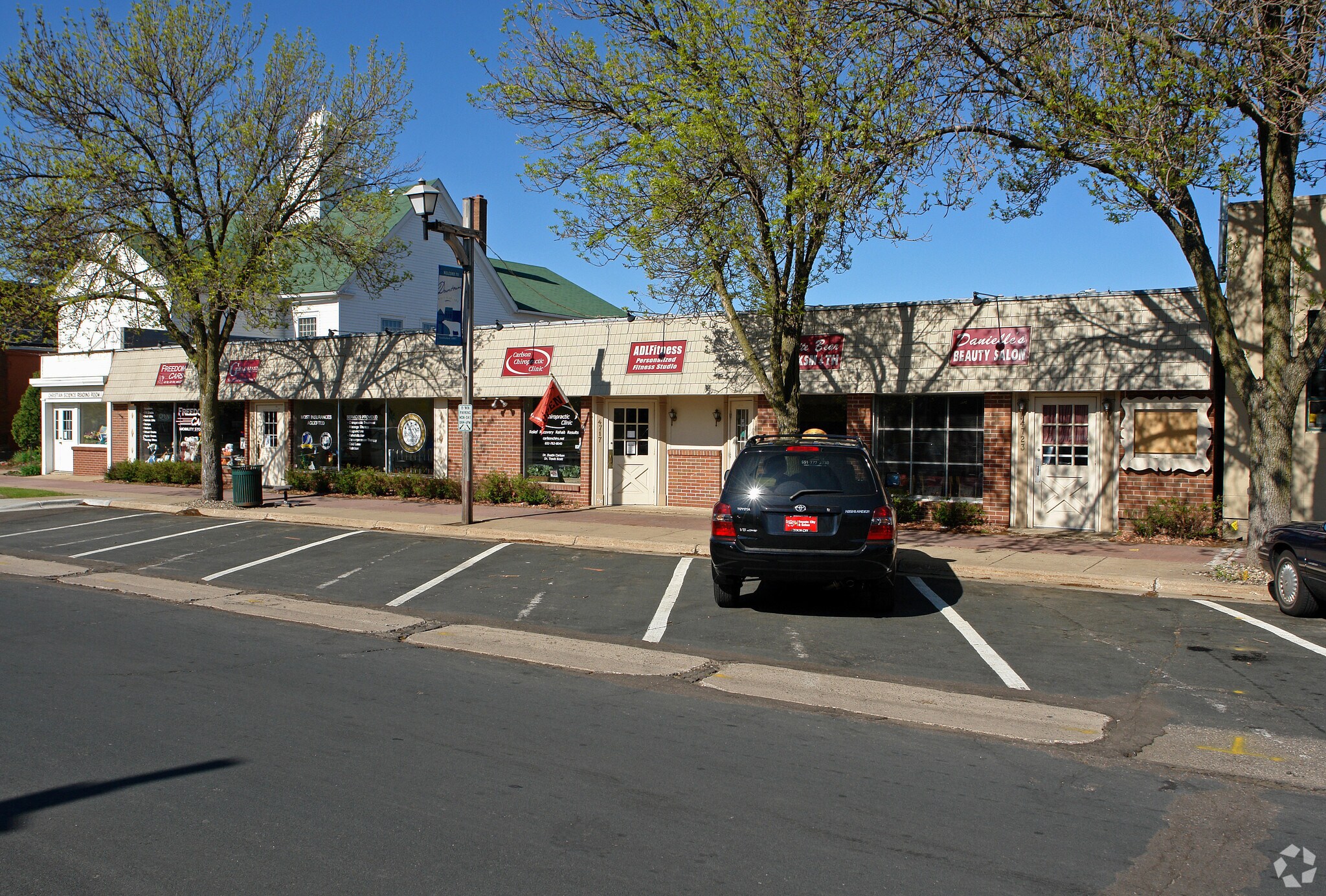4711-4723 Clark Ave, White Bear Lake, MN for Rent