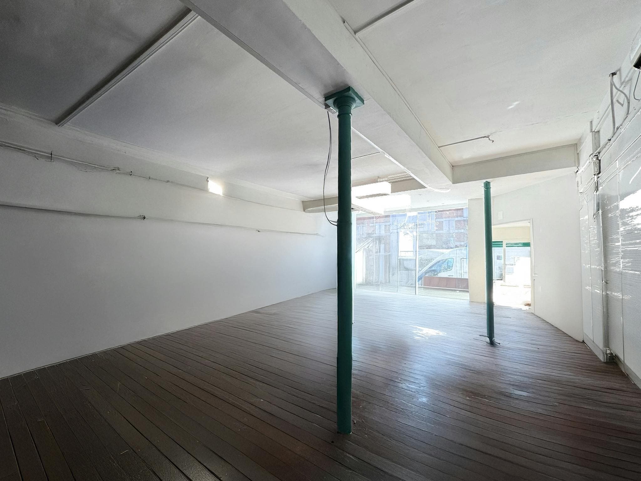 132 Finchley Rd, London, LND for Rent