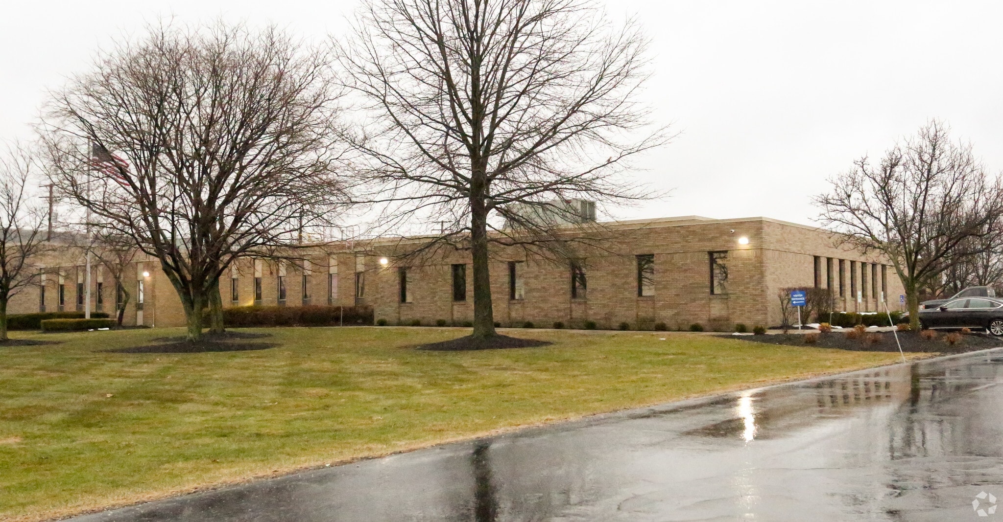 6262 Cochran Rd, Solon, OH for Sale