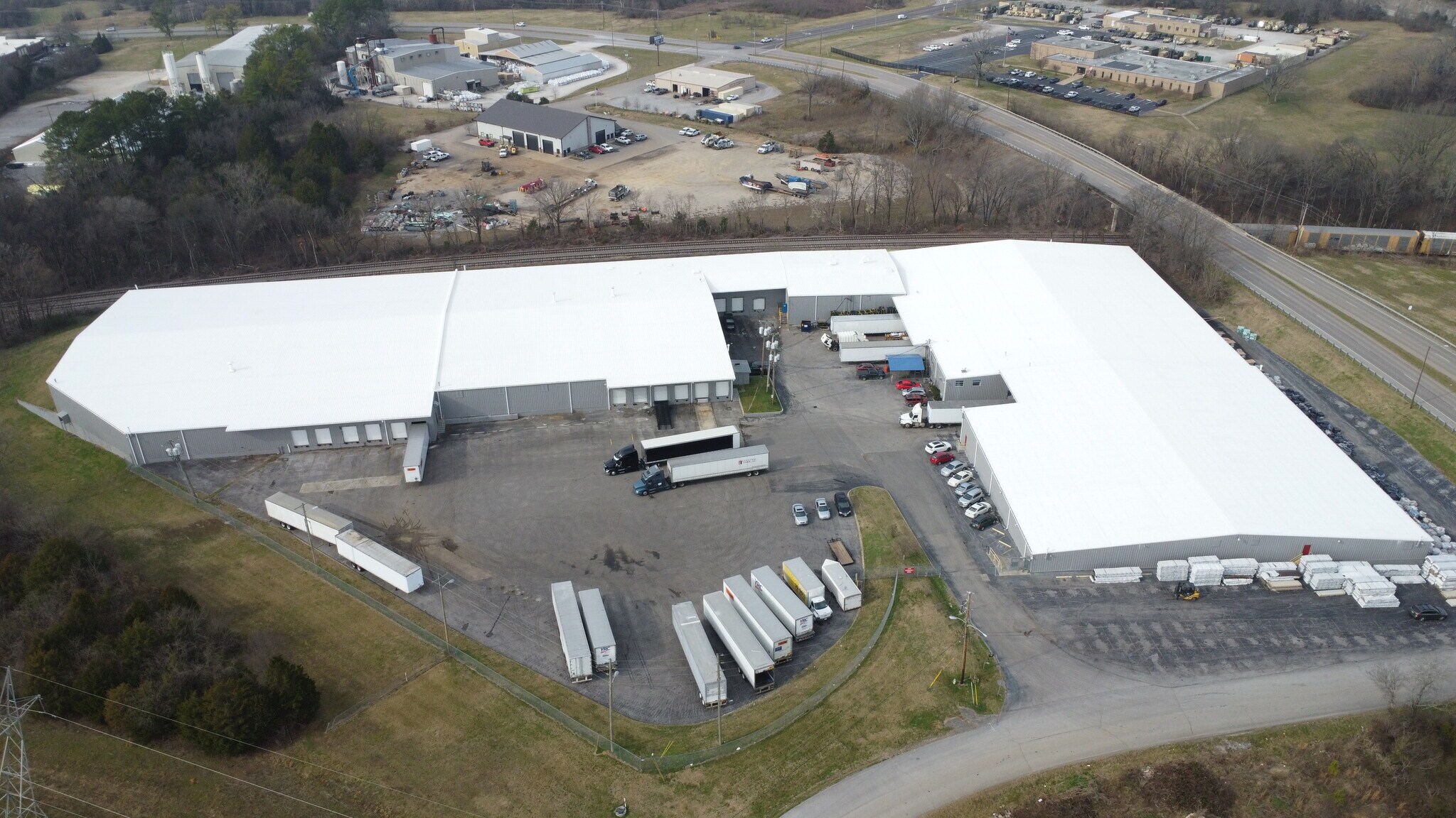 801 N James Campbell Blvd, Columbia, TN for Rent