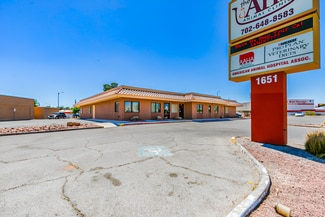 Las Vegas, NV Veterinarian/Kennel - 1651 N Rancho Dr