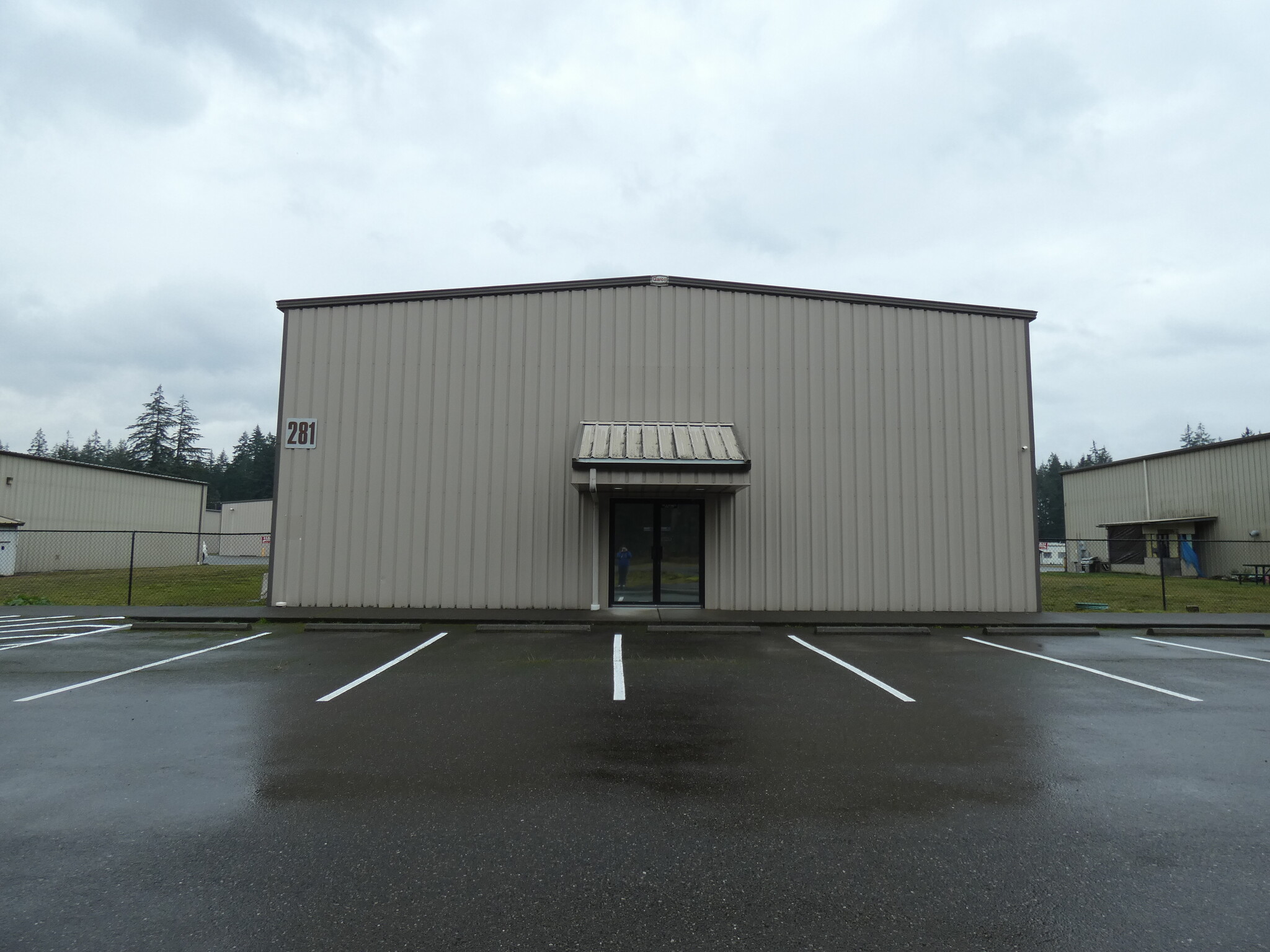 281 W Business Park Loop, Shelton, WA for Rent