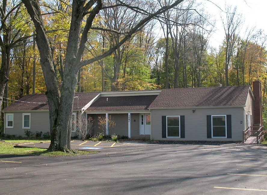 3490 Ridgewood Rd, Akron, OH for Rent