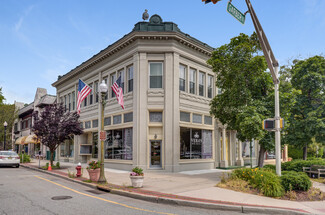 Ridgewood, NJ Restaurant - 2-4 Garber Sq