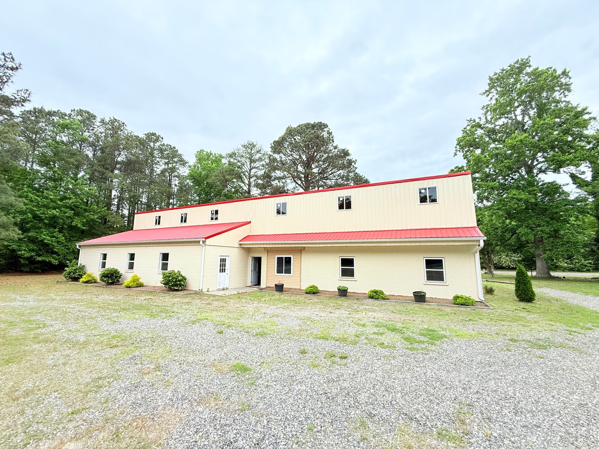 7154 Richmond Hwy, Tappahannock, VA for Sale