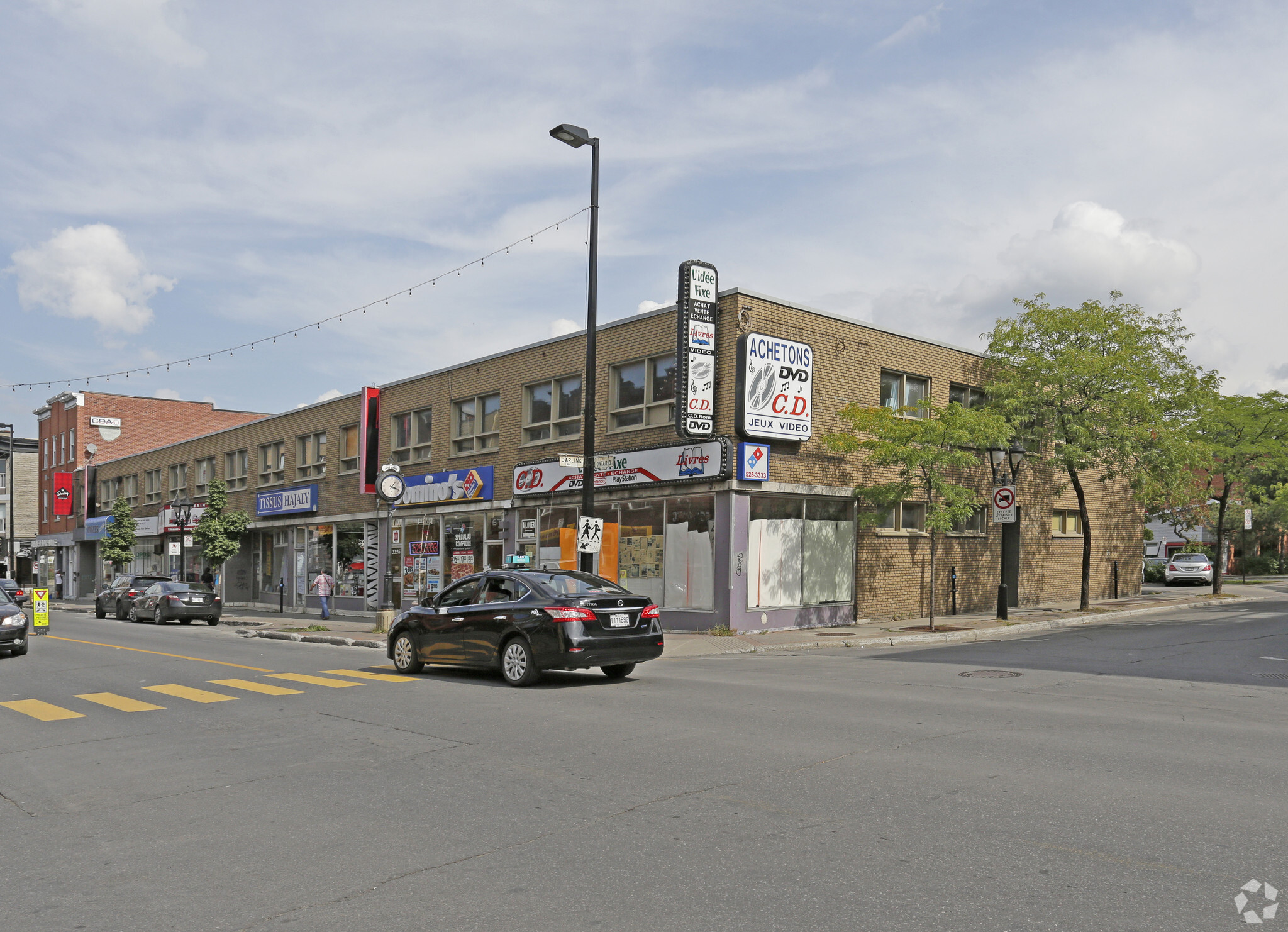 3326-3336 Rue Ontario E E, Montréal, QC for Rent