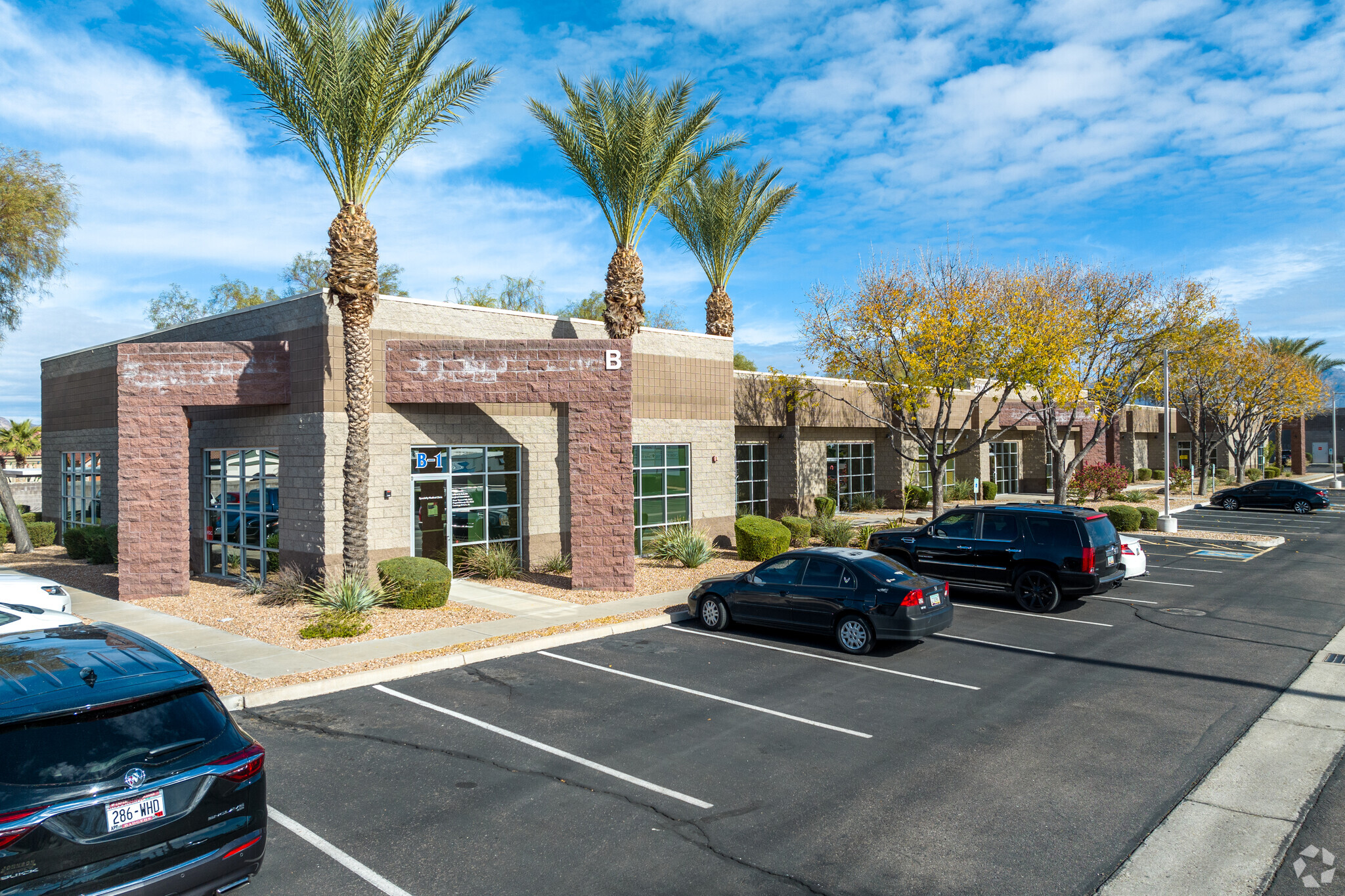 2080 W Southern Ave, Apache Junction, AZ for Rent