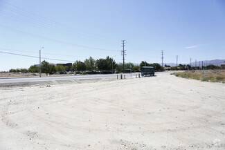 40TH ST E  